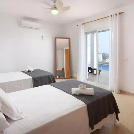 Brisas Del Mar 4, 365-rentals *