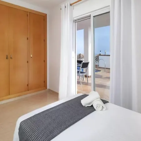 Brisas Del Mar 4, 365-rentals بيت للعطل